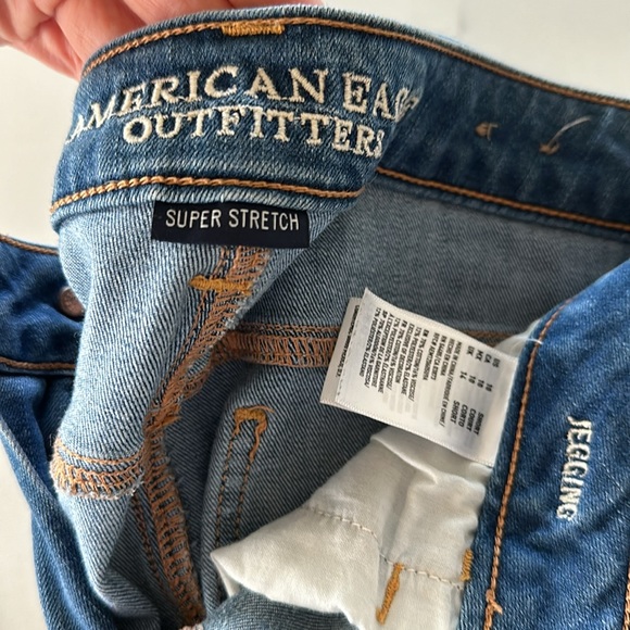 American Eagle Jeans - Picture 4 of 4
